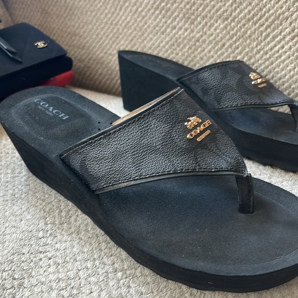 ▪️Coach Monogram Wedge Sandals - Picture 2 of 9